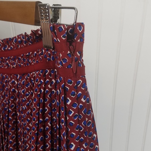 Banana Republic Burgandy & Blue Pleated Skirt - Picture 5 of 7